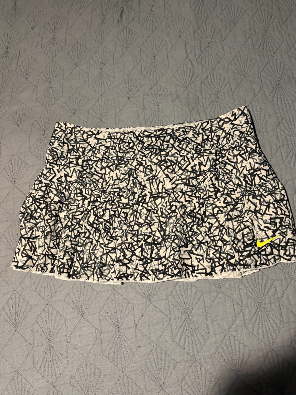 Nike White Athletic Dri-FIT Skirt with Black Abstract Trim